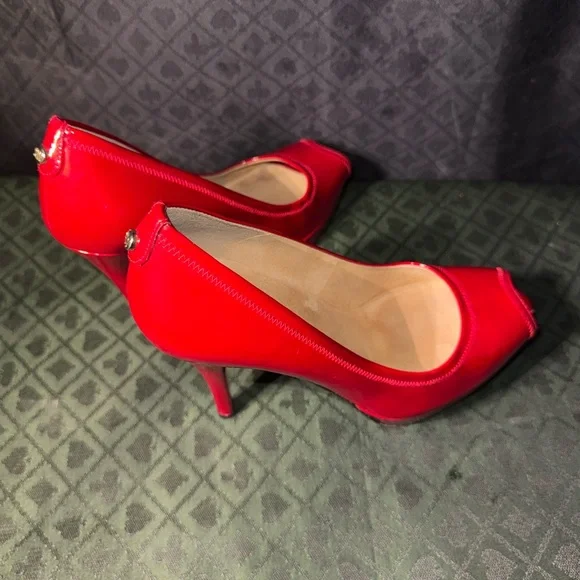 Stuart Weitzman Red Patent Leather Heels - Picture 12 of 16